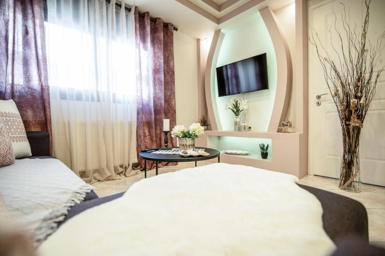 شقة 'The Ivory' House Project In أثينا المظهر الخارجي الصورة