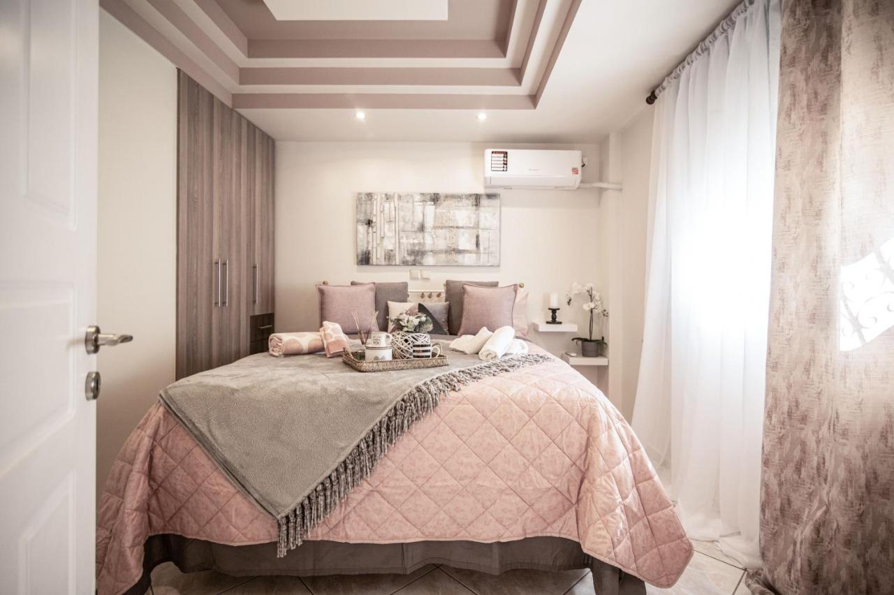 شقة 'The Ivory' House Project In أثينا المظهر الخارجي الصورة